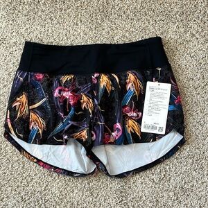 NWT- Speed Up MR 4” inseam